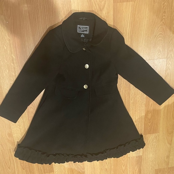 ROTHSCHILD girls black coat with lovely ruffle size 10/12 - Picture 3 of 4